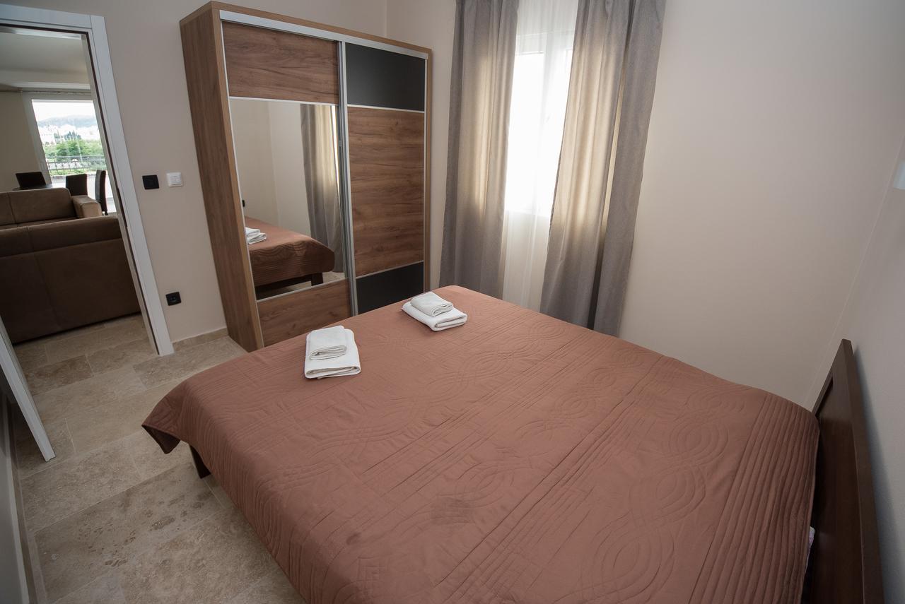 Apartments Vila Monegro Бар Екстериор снимка