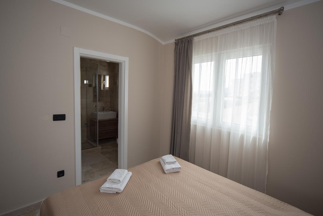 Apartments Vila Monegro Бар Екстериор снимка