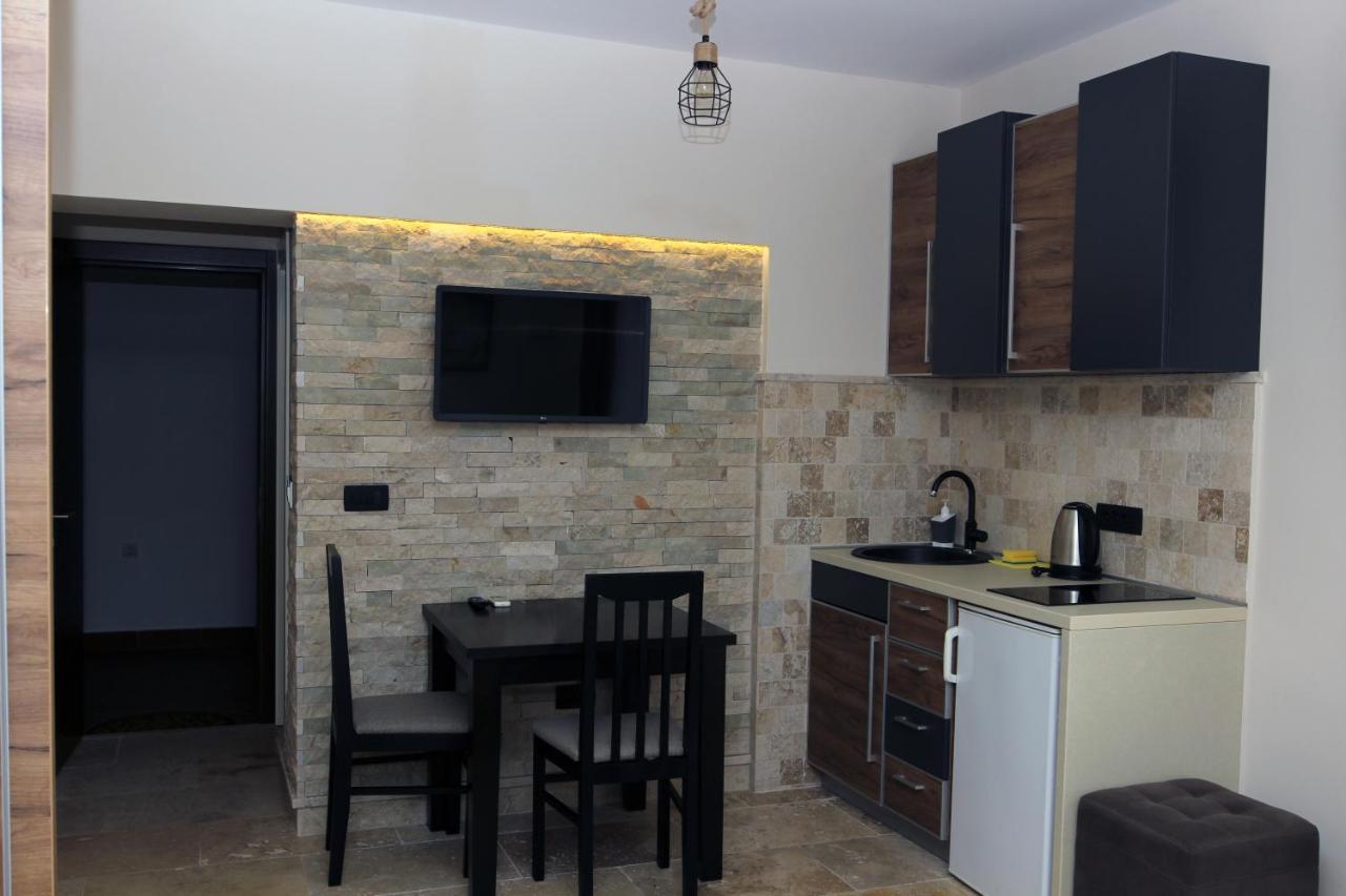 Apartments Vila Monegro Бар Екстериор снимка