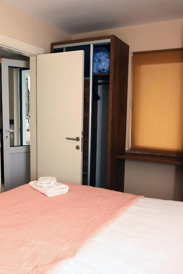 Apartments Vila Monegro Бар Екстериор снимка